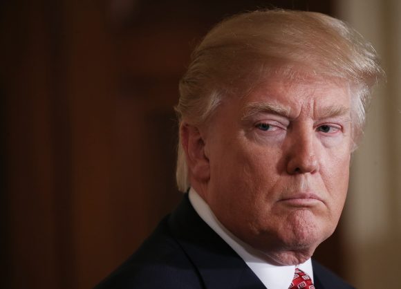 Fire and Fury, il libro su Trump, un ‘bimbo capriccioso’ che il suo staff considera un idiota