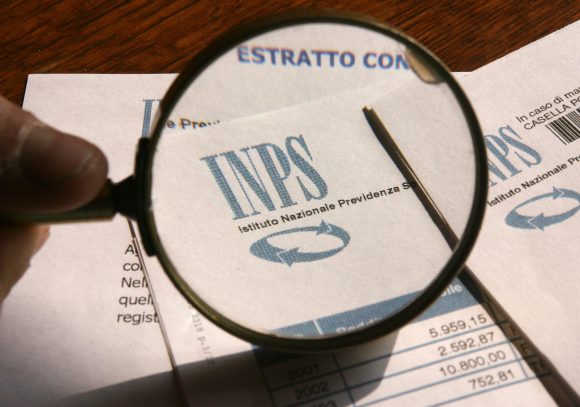 Saldo e stralcio e contributi Inps: quante settimane utili per la pensione?