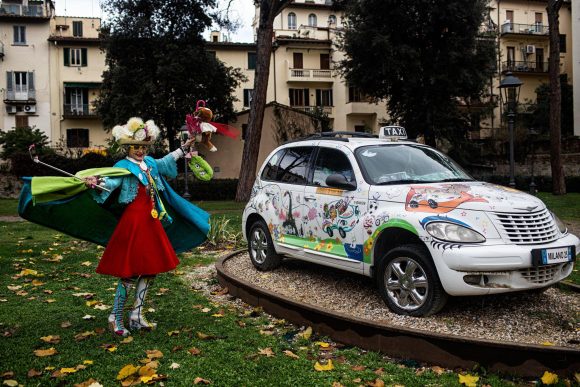 Zia Caterina, la taxista che aiuta i bambini malati di cancro