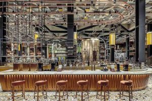Starbucks ha scelto Milano: l'inaugurazione e le prime foto Starbucks ha scelto Milano: l'inaugurazione e le prime foto