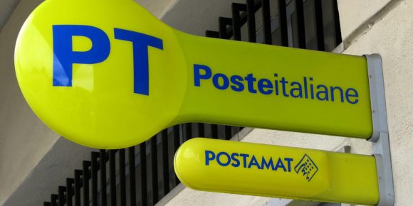 Poste Italiane: per chi ha PostePay e Bancoposta ci sono dei buoni benzina