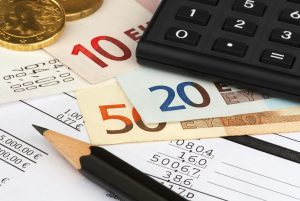 Conto corrente: sequestro e pignoramento, chi è a rischio? Conto corrente: sequestro e pignoramento, chi è a rischio?