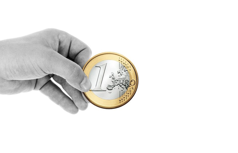 Donazione indiretta, scopriamo insieme di che cosa si tratta Donazione senza notaio