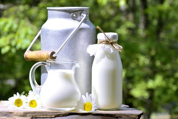 Intolleranza al lattosio: quali sono i sintomi, la dieta, i test
