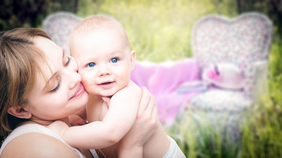 Congedo straordinario e indennità di maternità: cosa sono e a chi spettano?