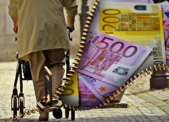 Pensioni, potrebbe arrivare rivalutazione per chi prende meno di 2000 euro