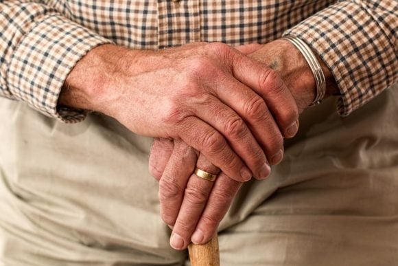 Pensione di invalidità e trasformazione in pensione di vecchiaia a 61 anni