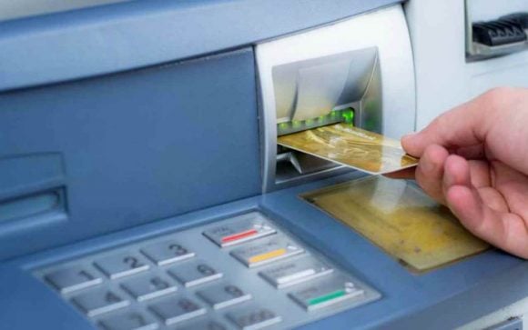 Bancomat e prelievo contanti in blocco: l’avviso di Intesa San Paolo