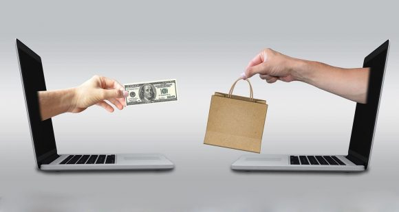 Decreto Crescita e evasione fiscale, controlli anche su negozi e vendite online