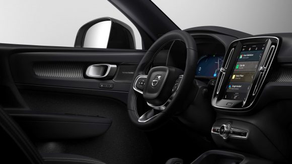 Nuova Volvo XC40 elettrica: svelato il suo asso nella manica