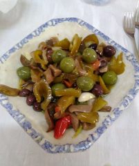 insalata di sottoaceti