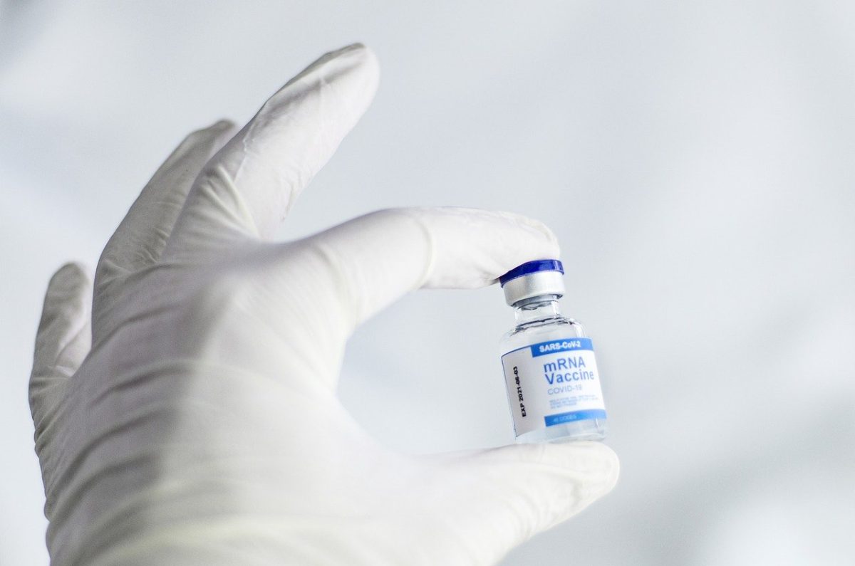 Green pass in Italia come in Europa: verso rilascio dopo seconda dose e obbligo vaccinale