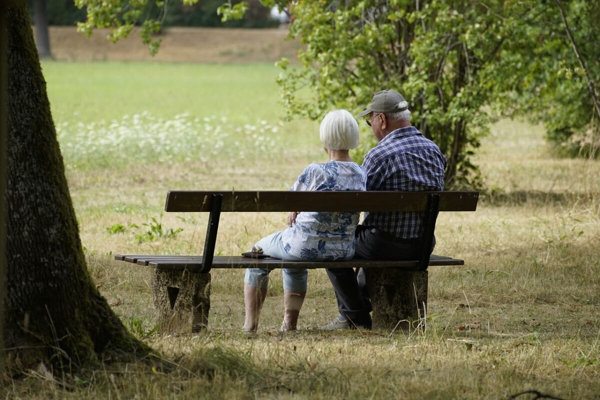 Pensioni flessibili 2023, Quota 102 con variante e bonus sanità