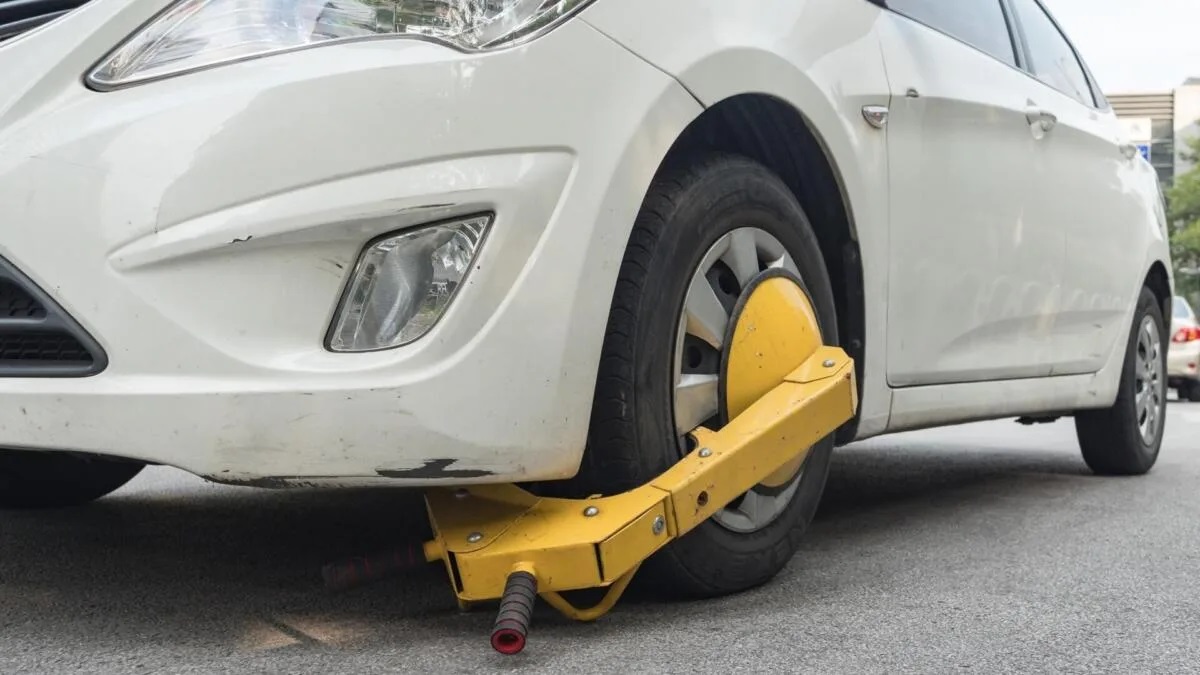 Fermo amministrativo, sblocco auto con rottamazione cartelle? Come fare e quanto dura