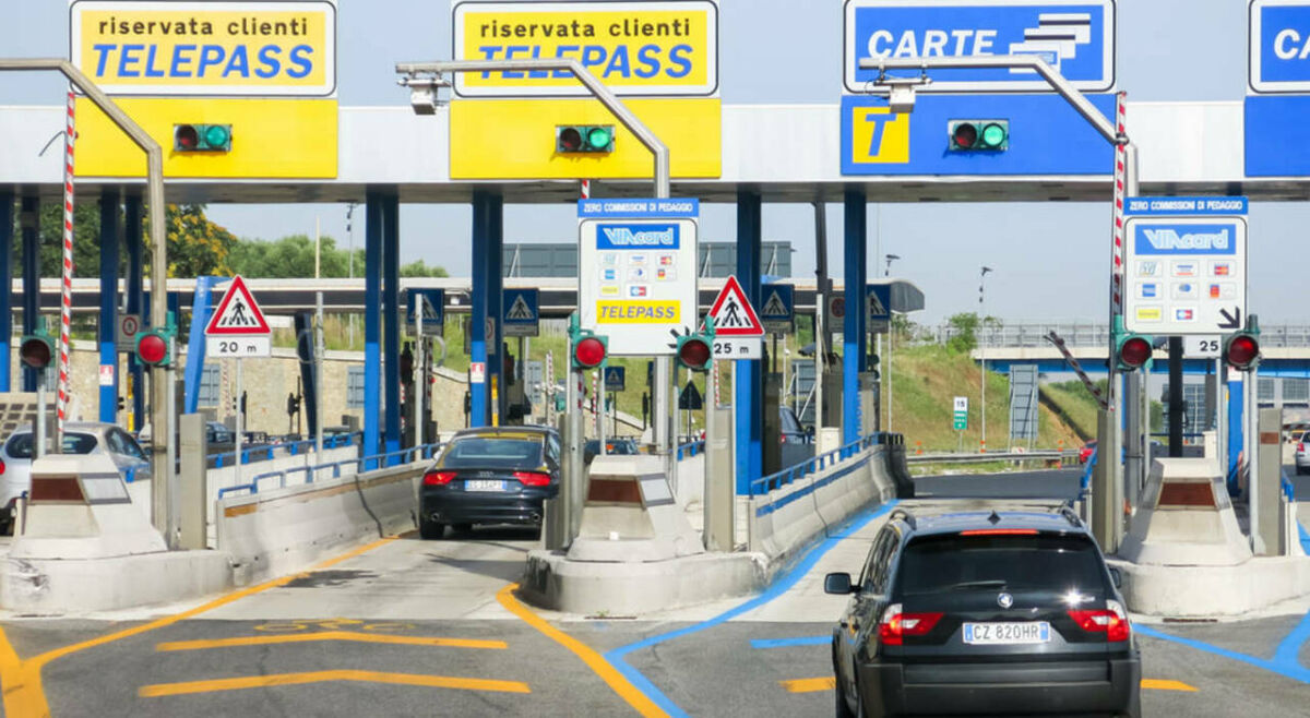 Bonus pedaggi autostradali 2023, al via la domanda: come ottenere la riduzione