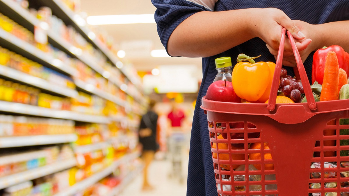 Carovita, 5 consigli utili per risparmiare sulla spesa: ecco come mettere soldi da parte