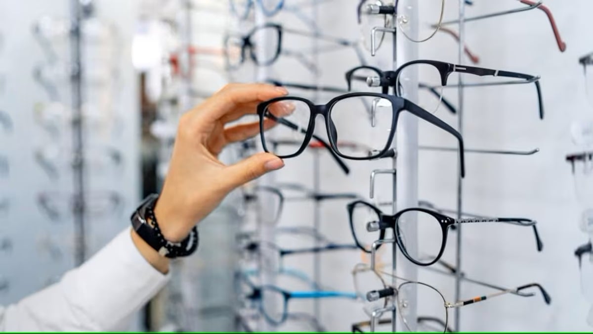 Bonus occhiali da vista 2023, scade il 31 Dicembre: requisiti e come richiederlo